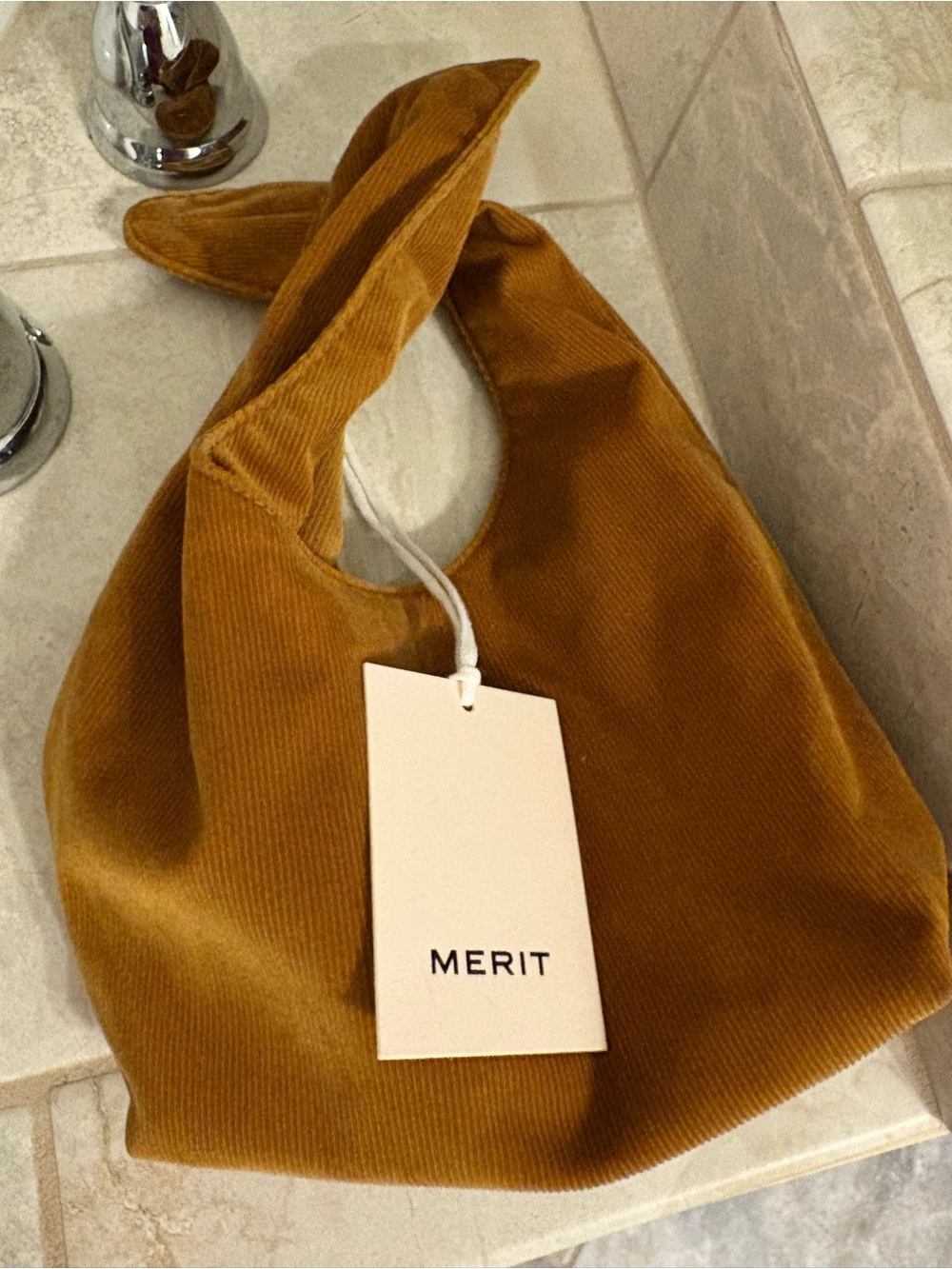NWT Merit Makeup Bag